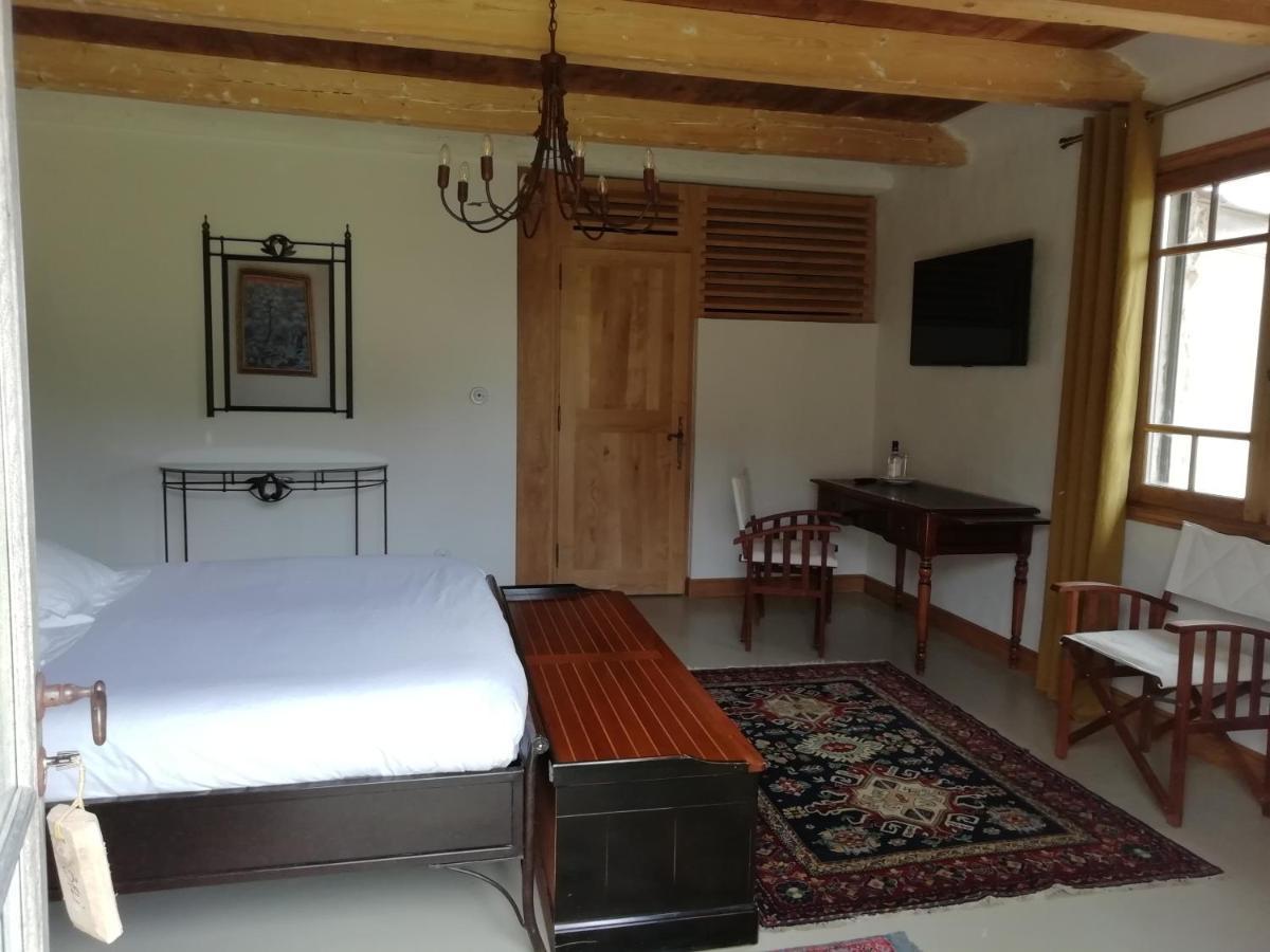 B&B, Chambres Dordogne, Clos De Saint-Maime Vergt Bagian luar foto